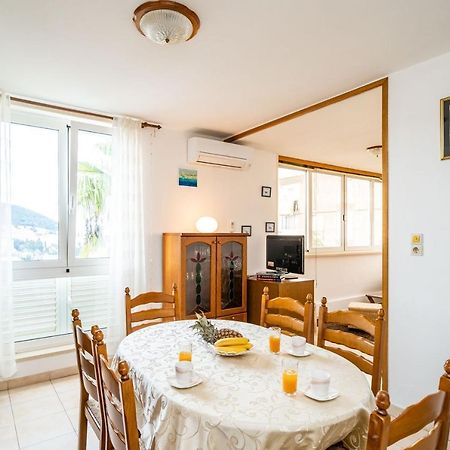 Spacious Three Bedroom Apartment Dubrovnik Bagian luar foto