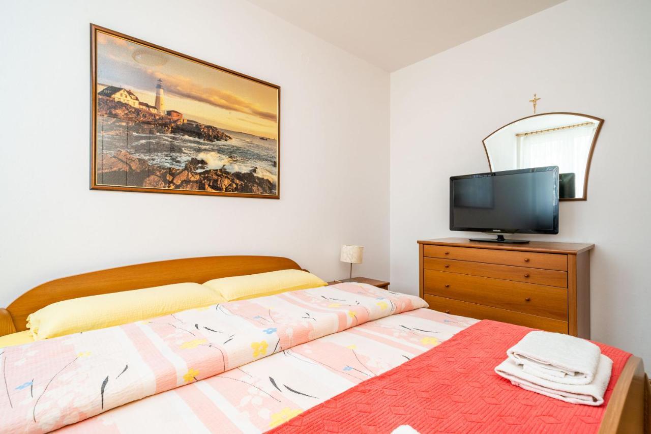 Spacious Three Bedroom Apartment Dubrovnik Bagian luar foto