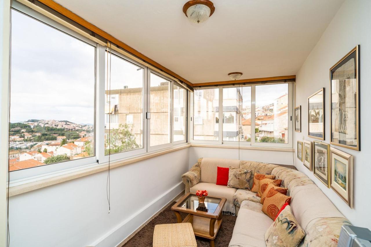 Spacious Three Bedroom Apartment Dubrovnik Bagian luar foto