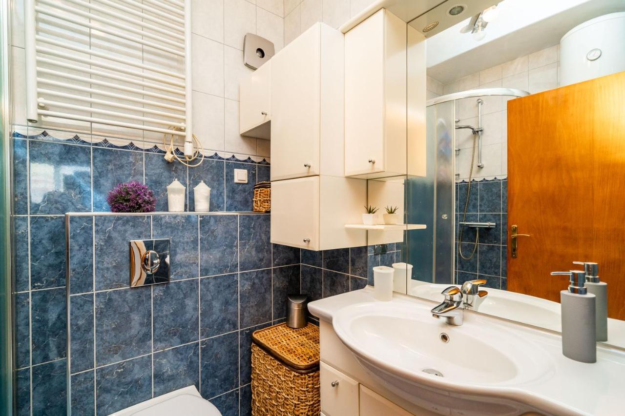 Spacious Three Bedroom Apartment Dubrovnik Bagian luar foto