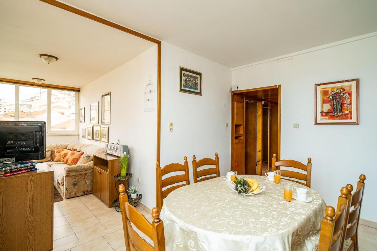 Spacious Three Bedroom Apartment Dubrovnik Bagian luar foto